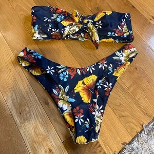 Blue with flower accents strapless bikini